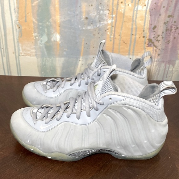 basketball sneakers size 11